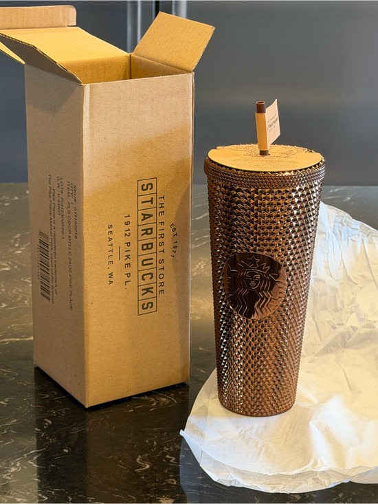 Starbucks Other - Starbucks Exclusive Pike Place Metallic Studded Tumbler